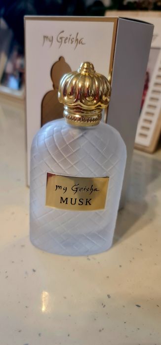 Vând sticla goală parfum Musk my geisha