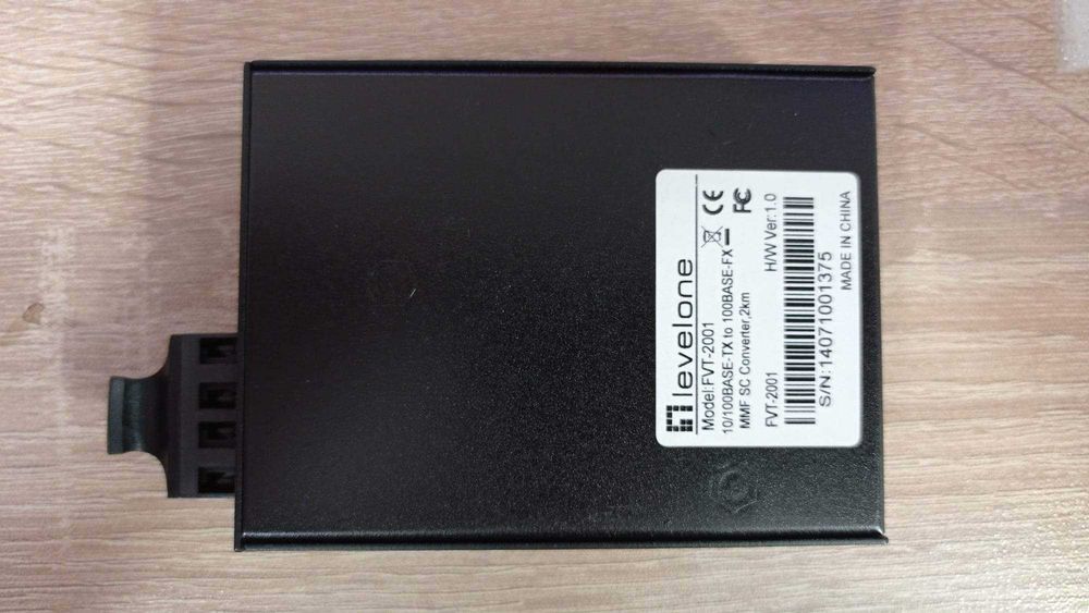 Медиен конвертор Level One  FVT- 2001