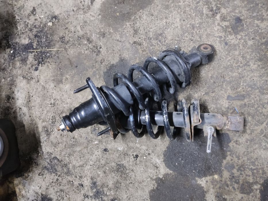 Амортизаторы Honda CR-V RE