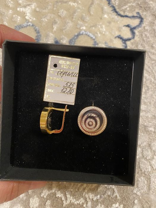 Срочно!!Золотые серьги,77$ за грамм