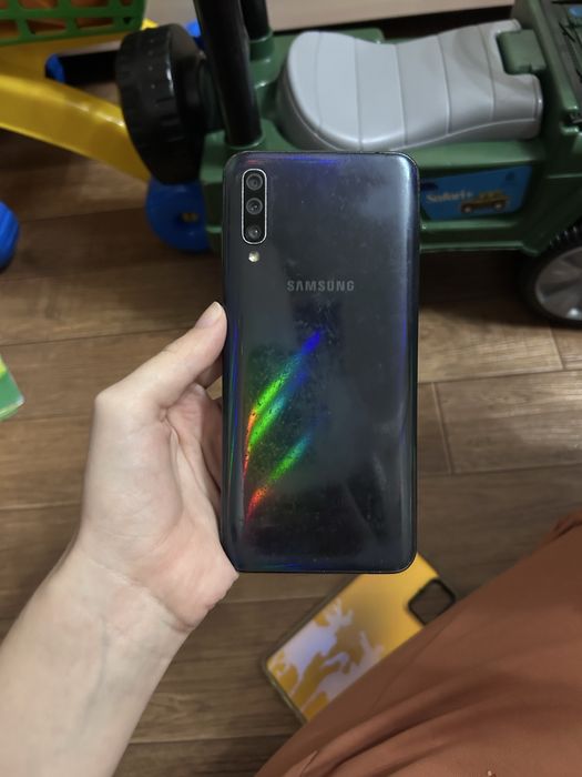 Телефон самсунг