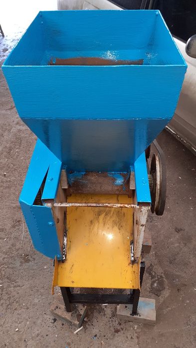 Продам плющитель зерна
