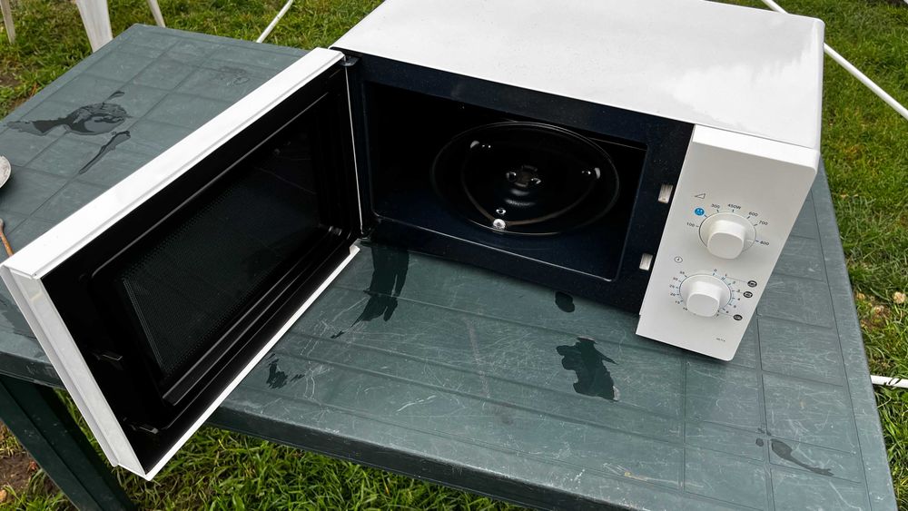cuptor cu microunde Samsung