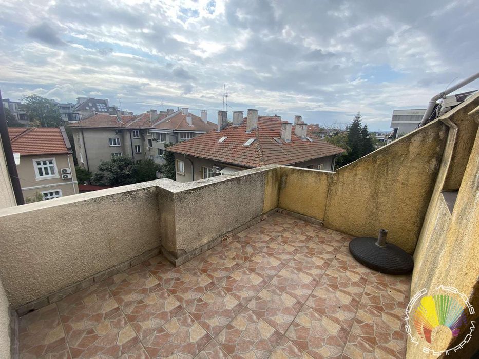 Дава се под наем Едностаен апартамент в Бургас, Център - 60 кв.м за 336.6 € - Снимка #10