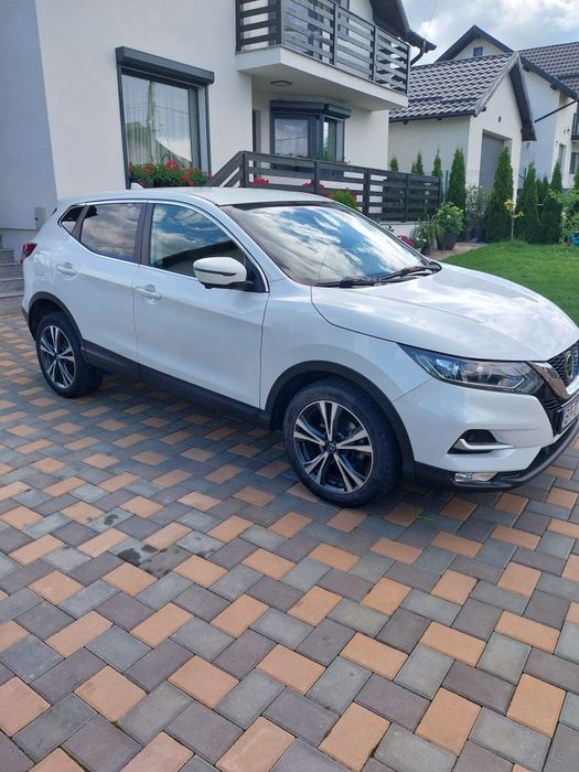NISSAN Qashqai 2019