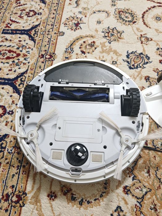 Робот пылесос tefal в отличном состоянии