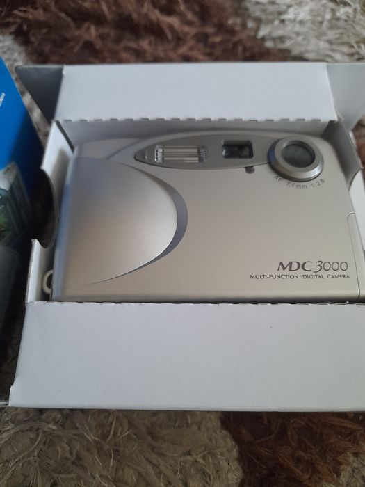 Фотоапарат чисто нов