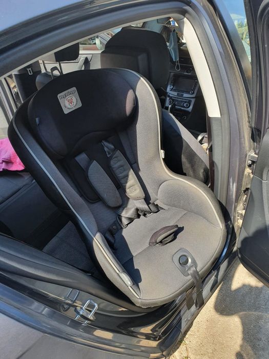 Vând scaun auto Peg- Pérego!