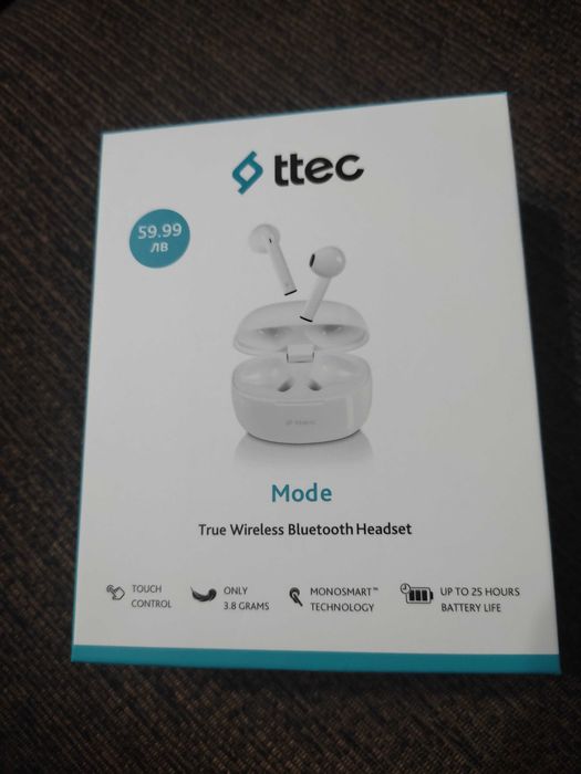 Нови безжични слушалки.
