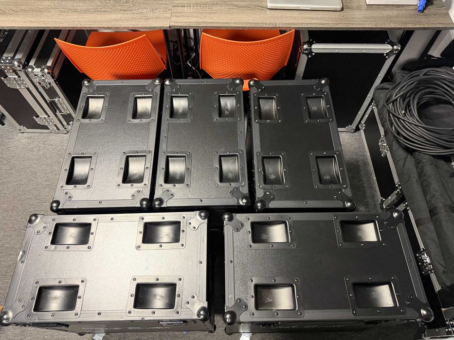 Moving Head Beam 14R 295W + Case - Evenimente | DJ | Formație