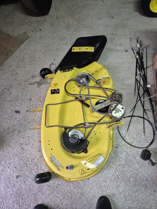 Masa taiere cositoare John Deere X300 X300R  Tractoras de tuns iarba