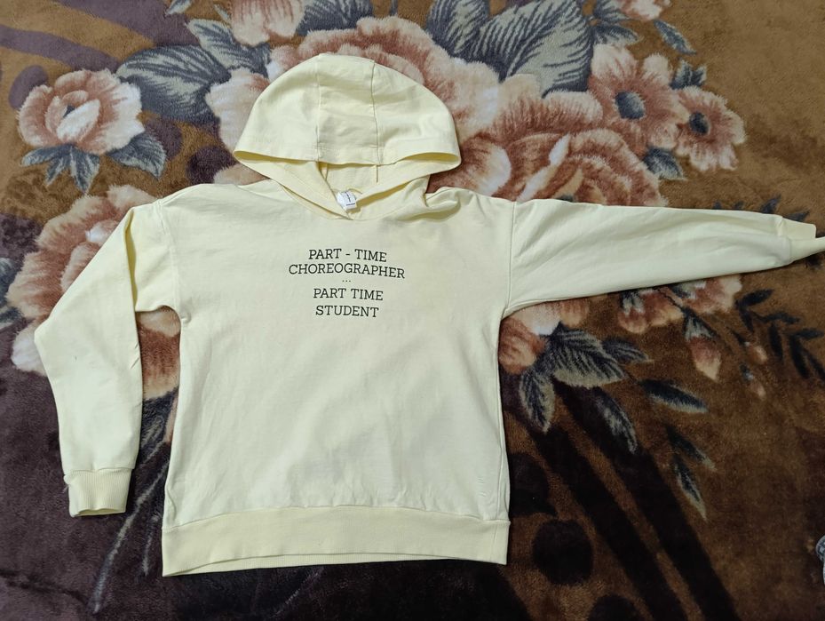 Пижама на 10-11лет, на рост 140-146 см.