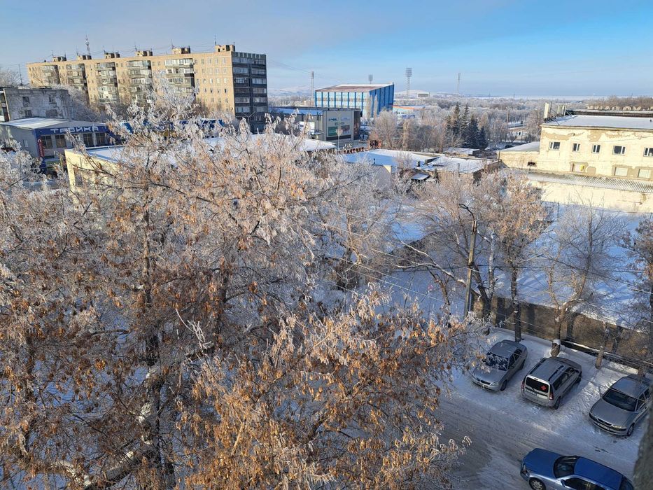 Продаю двух комнатную квартиру,
