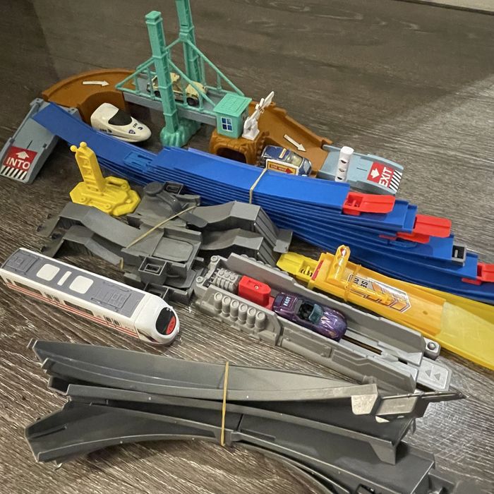 Игрушечная трасса