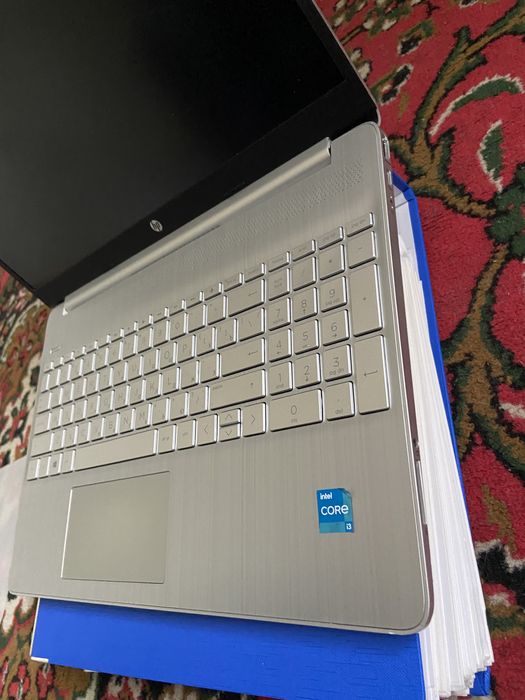 HP Core 11 пок SSD 512gb