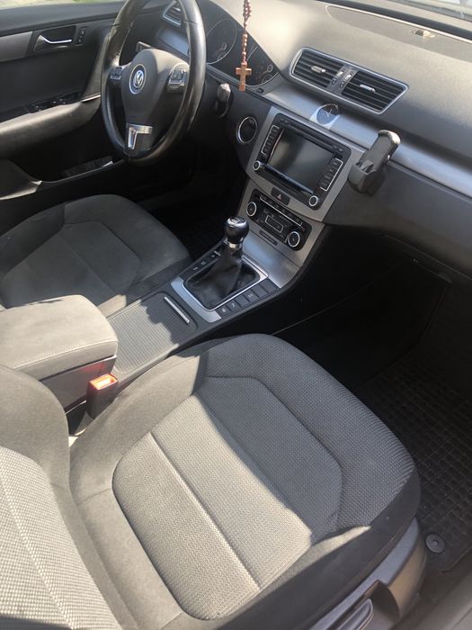 VOLKSWAGEN Passat 2012 — imagine 5