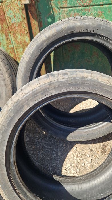 Гуми 225 х 45 х 17 Runflat