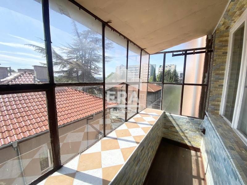 Продава се Четиристаен апартамент в Варна, Окръжна болница - 123 кв.м за 1622 €/кв.м - Снимка #4