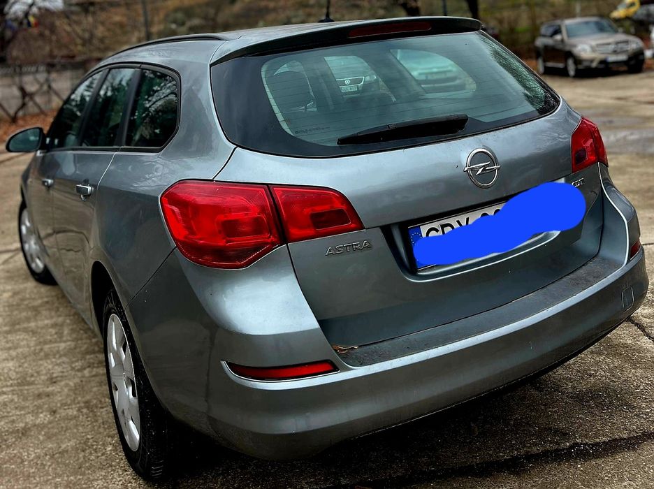 Opel Astra J • 2012 • 1.7 Diesel • Euro 5