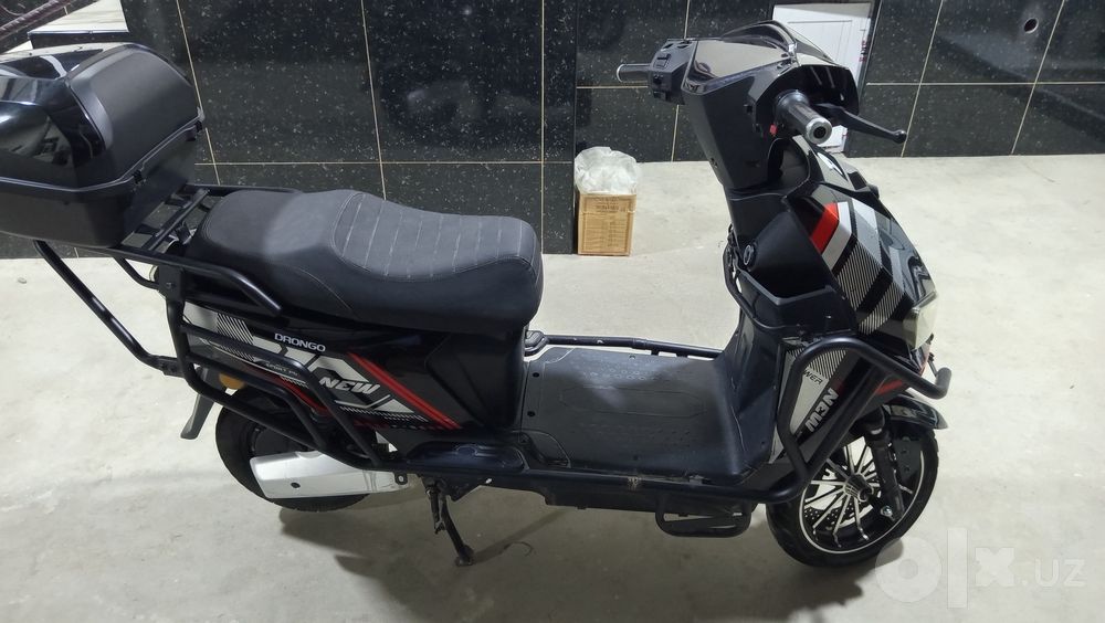 Skuter moped kota