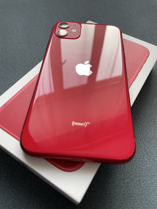 Продам 2 iPhone 11 на 64 гигабайт!