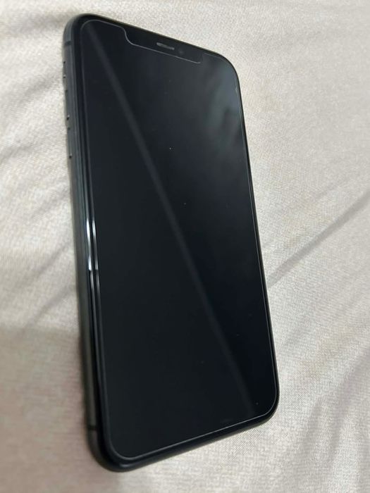 Iphone 11 128 GB 86% baterie
