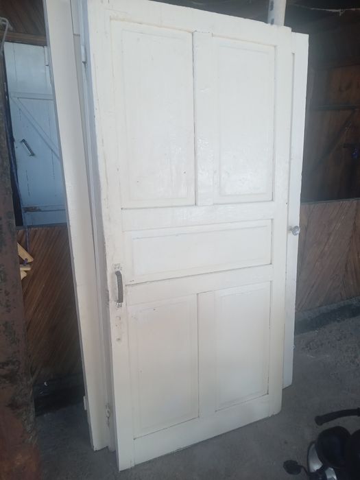 Двери чистое дерево