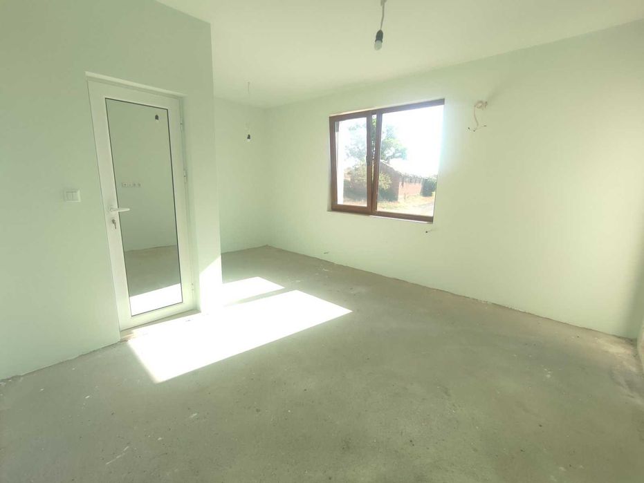 Продава се Къща в с. Индже войвода, Област Бургас - 360 кв.м за 612 €/кв.м - Снимка #6