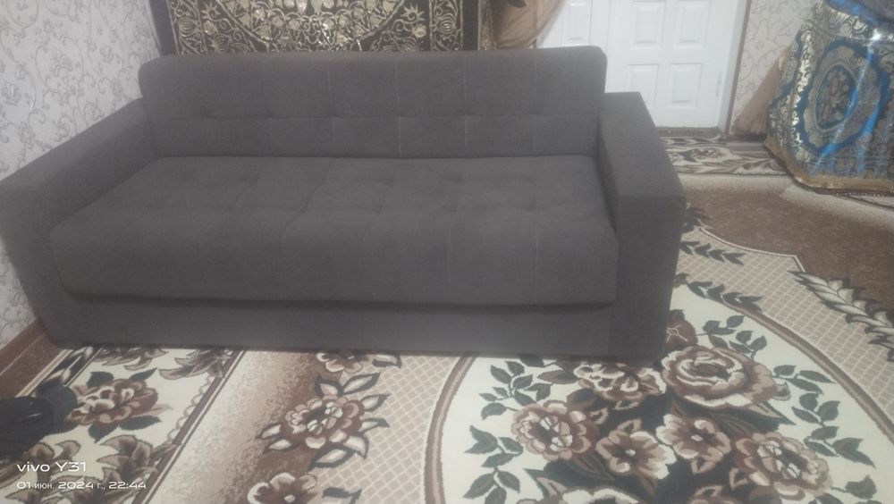 Mebel sotiladi holati yangi