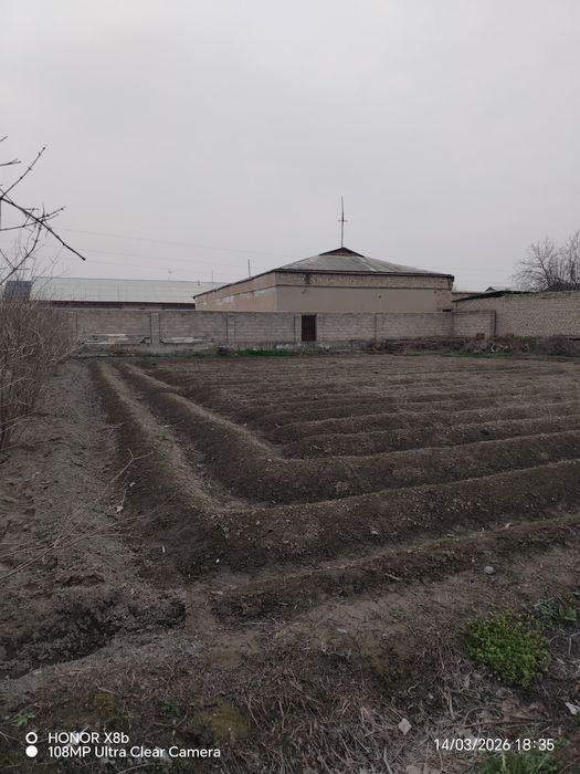 Yer uchastka sotiladi