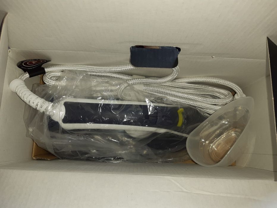 Продам новый утюг