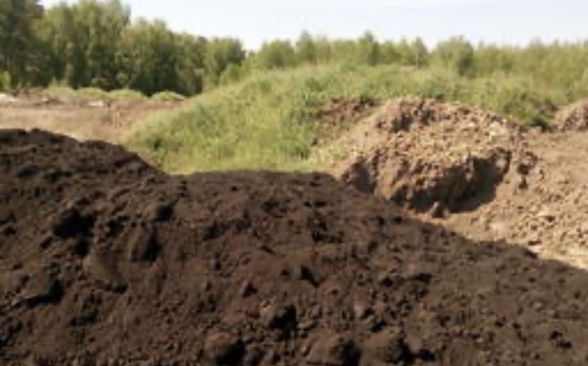 Глина для отсыпки. Грунт на отсыпку. Отсыпка участка. Грунт на отсыпку. Засыпка участка грунтом.