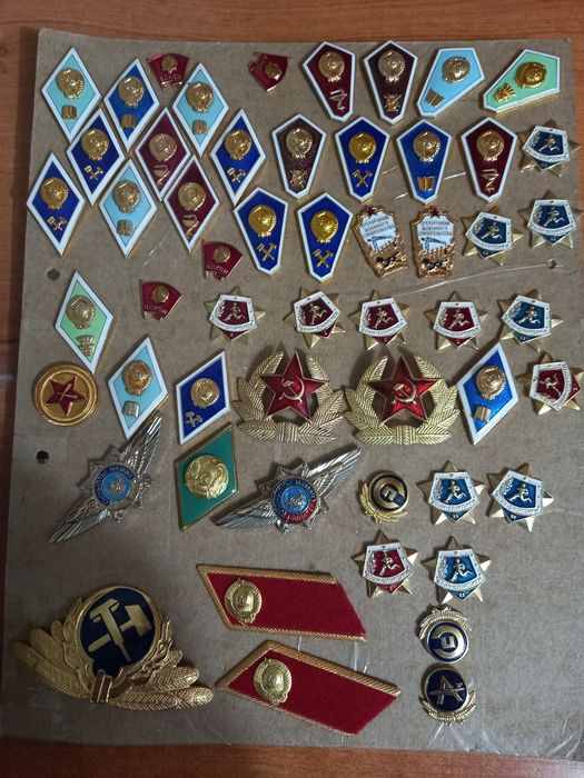 Значки ссср в ассортименте