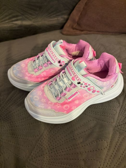 Adidasi fete Sketchers