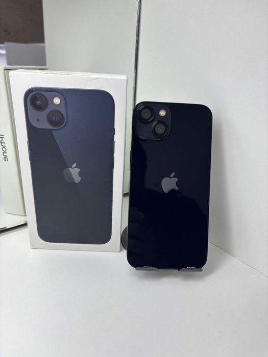 Айфон 13 в хорошем состоянии
