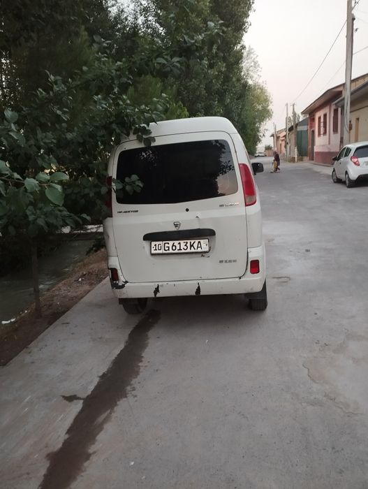 Shu avtomobil sotiladi ishlab chiqarilgan yili 2007