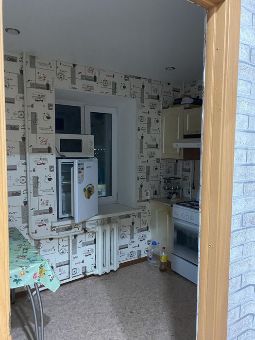 Продам квартиру малосемейном доме