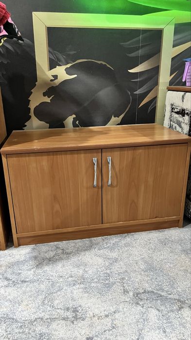 Продам прихожую 3х модульную