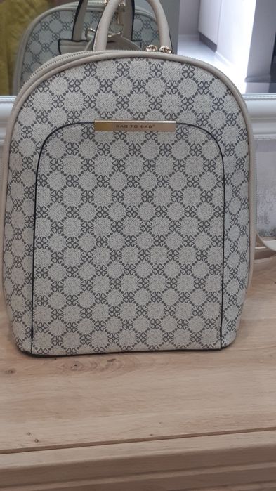 Дамска раница еко кожа