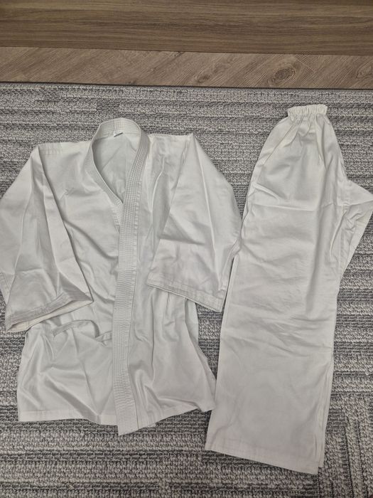 Кимоно для тэквандо