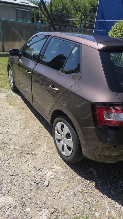 SKODA Fabia 2017 — imagine 4