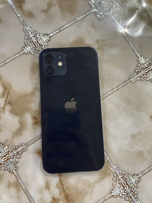 Айфон 12 128гб срочно