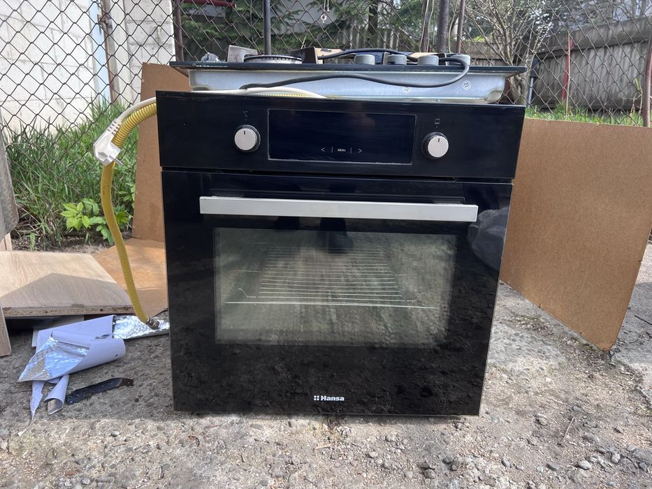 Vand plita pe gaz si cuptor electric