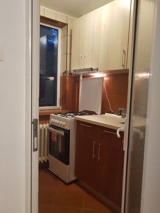 Garsonieră de închiriat – Str. Amaradia