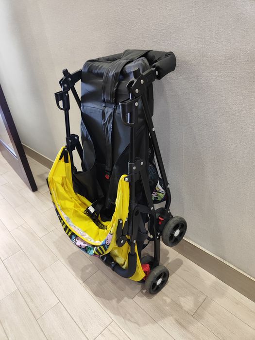 Коляска прогулочная лёгкая