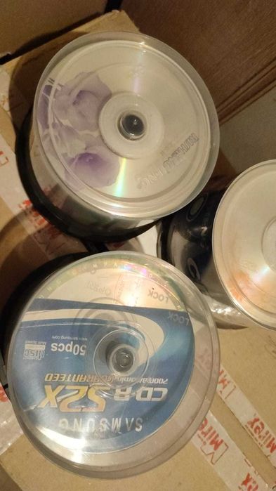 Диски CD-R СД-Р  700Mb  на выбор по штучно