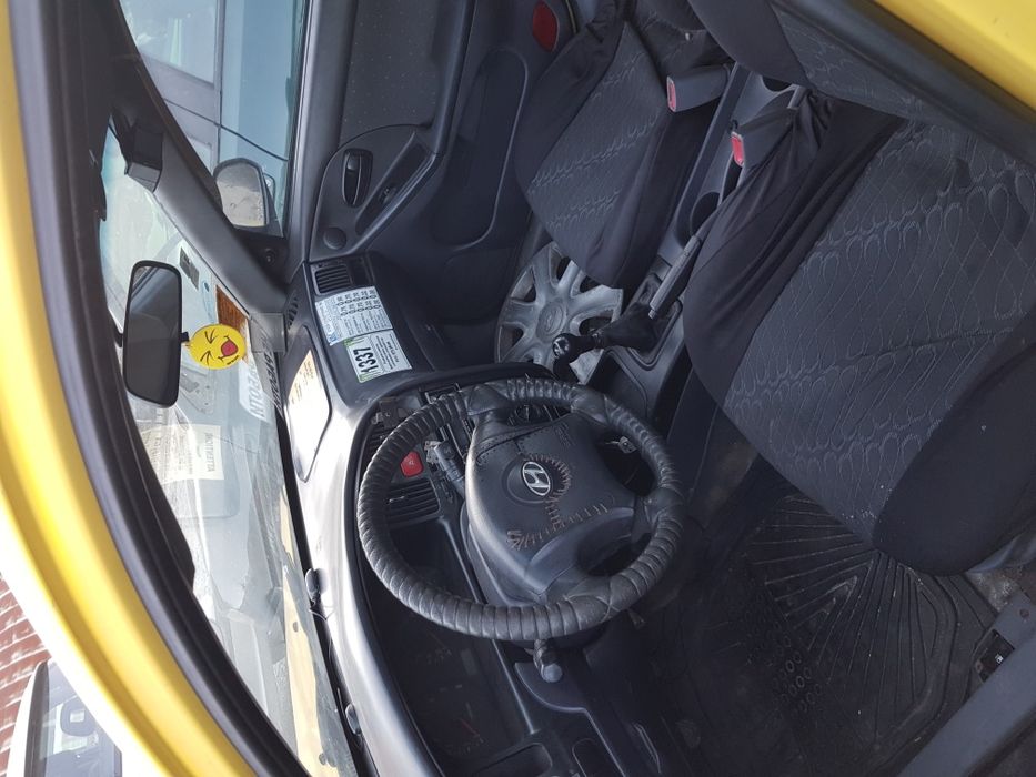 Hyundai Elantra 1.6 На Части !!!