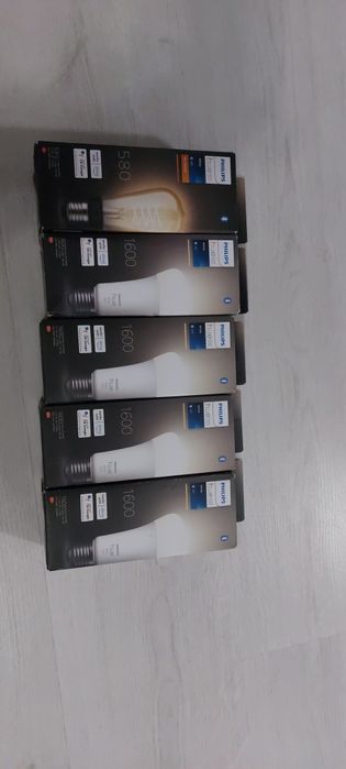 Philips Hue White E27 Смарт крушка, 1600 лумена