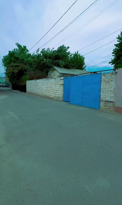 Продается участок 6 соток в Яшнабадском районе, фасад 15 метров ,свой