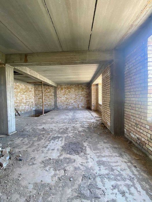 Продам дом 4 уровня 3 сотки Сампи  925M2